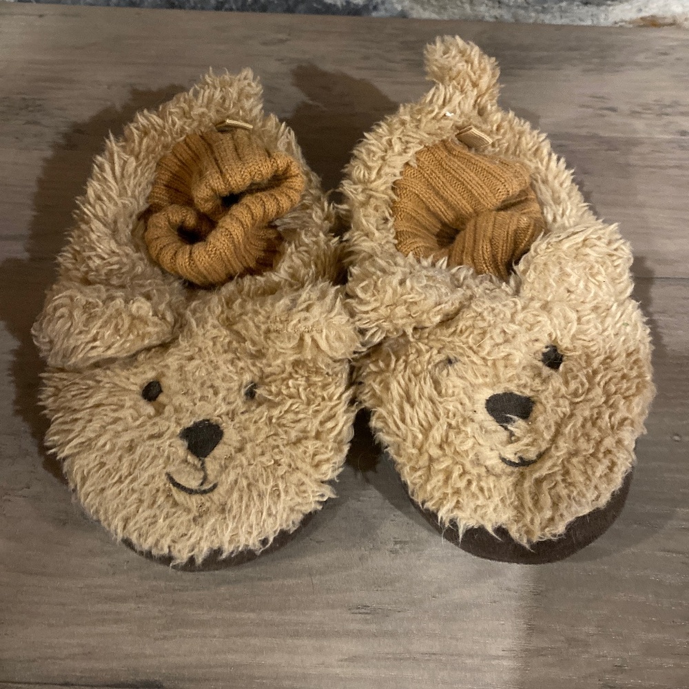babyGap Cozy Bear Slippers